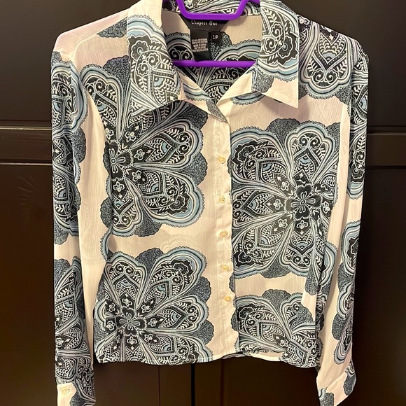 NWOT womens chapter one brand long sleeve blouse. Size small. Sheer fabric. - Picture 1 of 5